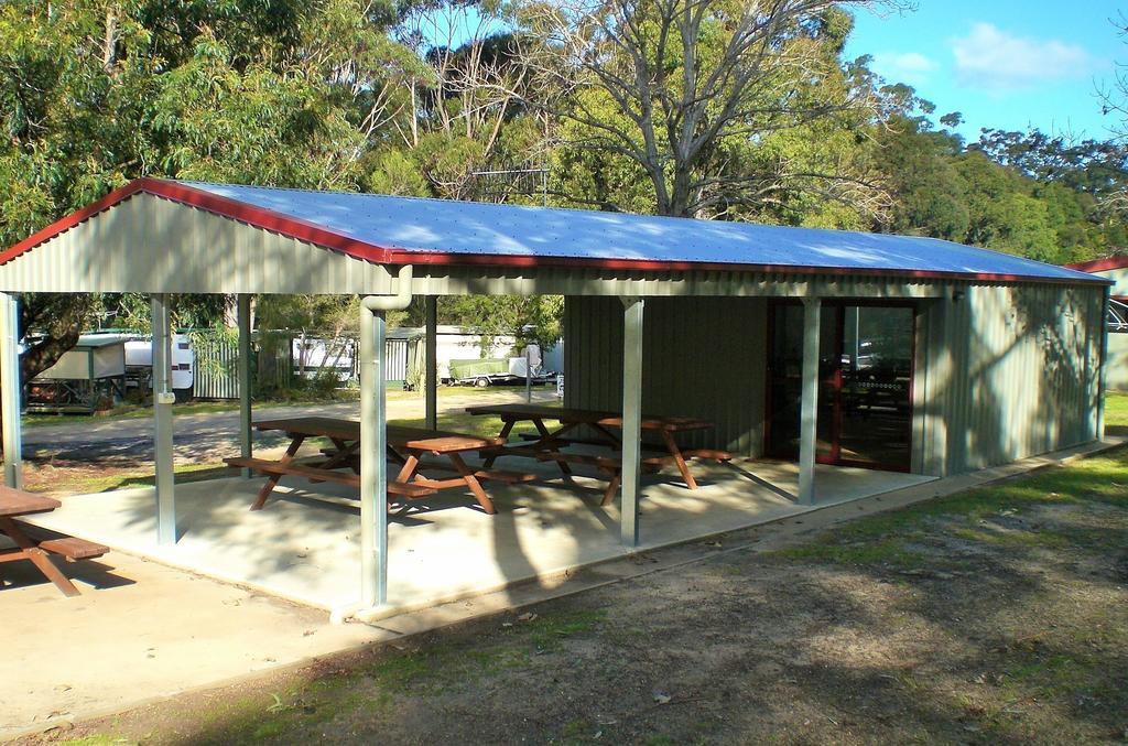 Mallacoota'S Shady Gully Caravan Park Экстерьер фото