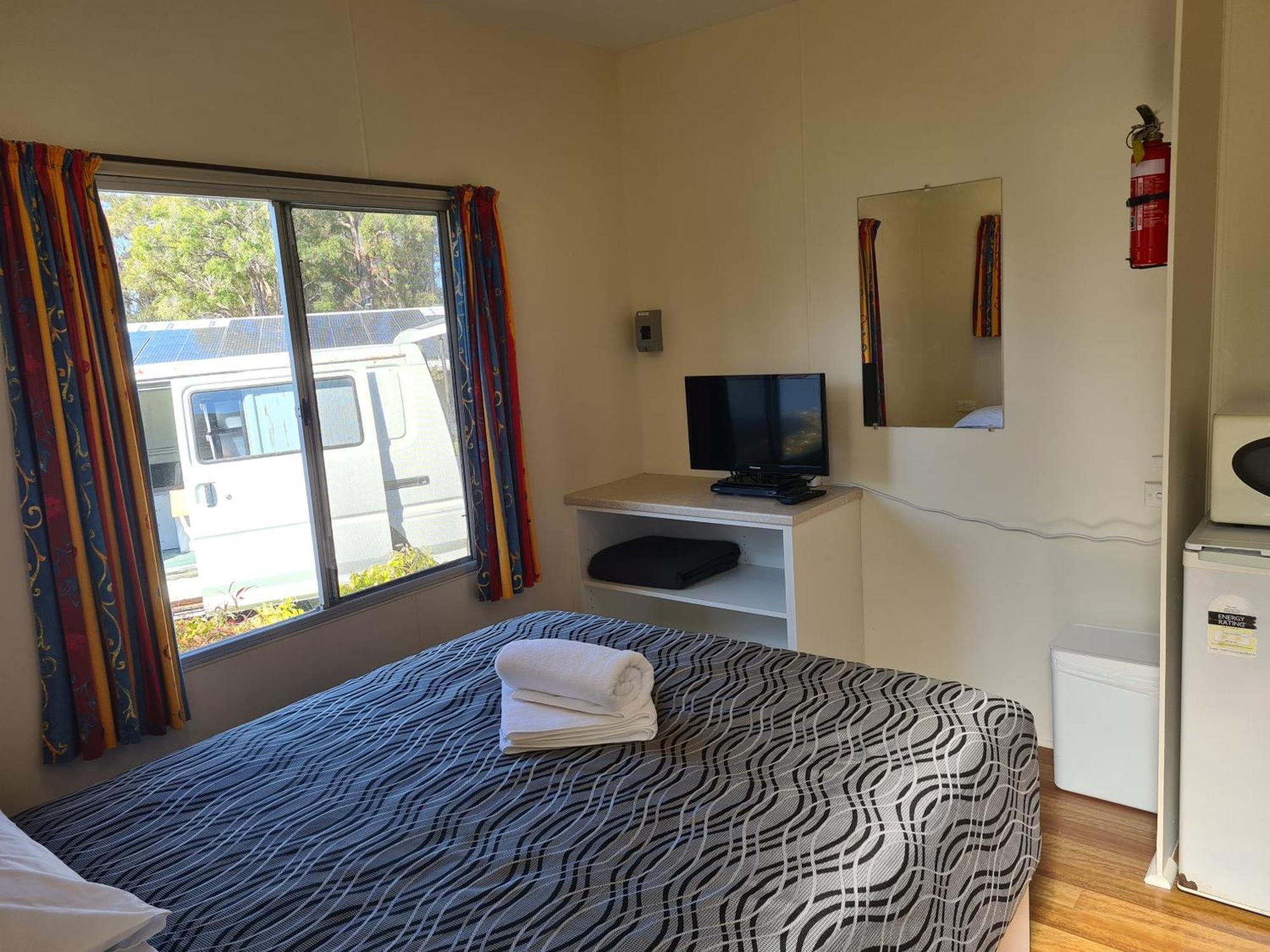 Mallacoota'S Shady Gully Caravan Park Экстерьер фото